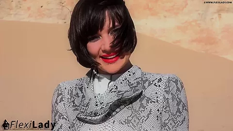 The Snake Woman - Watch4Fetish