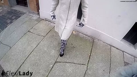 Frontbending Competition - Watch4Fetish