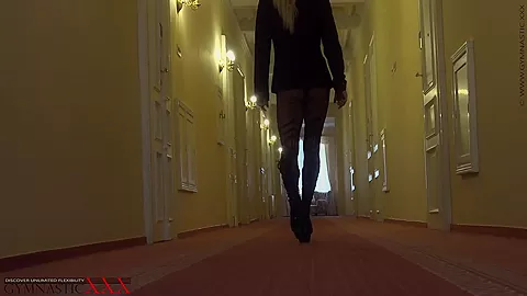 Long Flexible Legs - Watch4Fetish