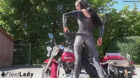 Harley Girl - Watch4Fetish