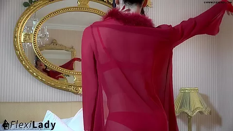 Sexy Games In Hot Lingerie - Watch4Fetish