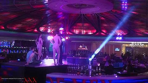 Flexible Evening Show - Watch4Fetish