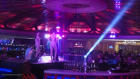 Flexible Evening Show - Watch4Fetish