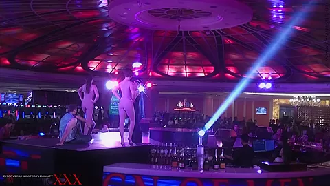 Flexible Evening Show - Watch4Fetish