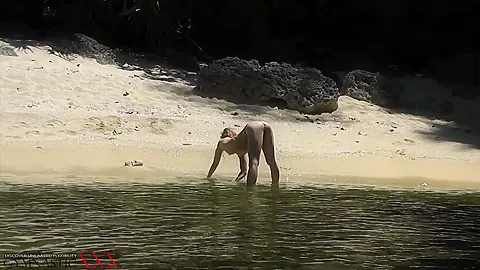 Private Moments On Summer Vacation - Watch4Fetish
