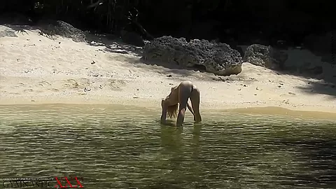 Private Moments On Summer Vacation - Watch4Fetish