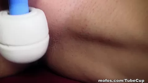 Mofos - Bellas Really Hot Ride