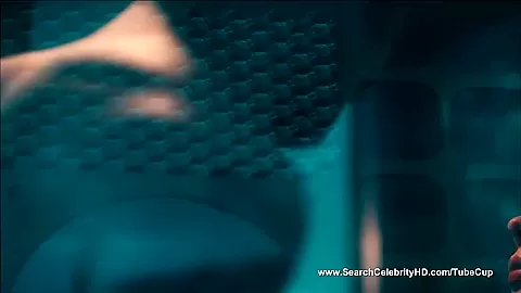 Michelle Williams nude - Blue Valentine