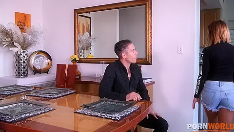 Cupcakes & Anal - PornWorld