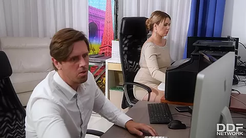 Cock Sucking At Work - PornWorld