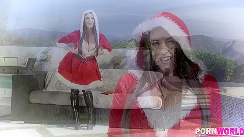 Big Tits in Wonderland - PornWorld