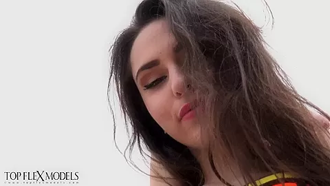 Bending Her Body In Holliday - Watch4Fetish