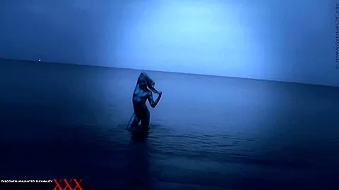 Flexible At Night On The Beach - Watch4Fetish