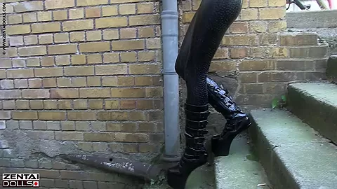 Visiting The Public - Watch4Fetish