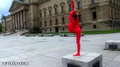 Flexible Statue In Front Of The Court - Watch4Fetish