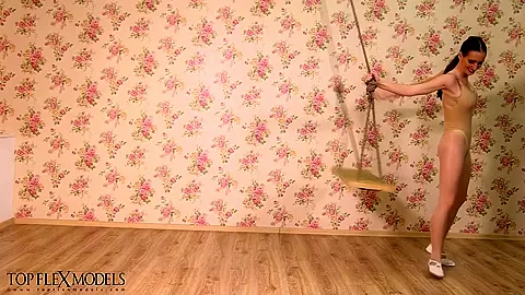 Extreme Contortion Show - Watch4Fetish