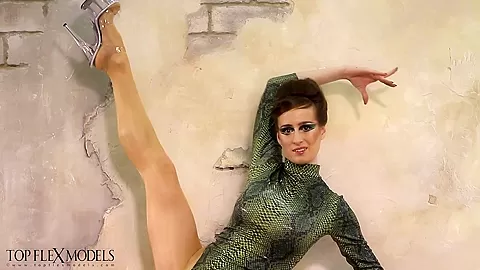 Flexible Beauty Ketrin - Watch4Fetish