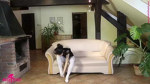 Flexible Ballerina Doing Her Exercises - Watch4Fetish