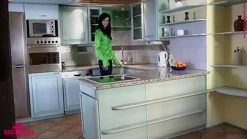 Pornstar Terezza In A Tight Latex Catsuit - Watch4Fetish