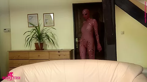 Zentai Strip Of Anna - Watch4Fetish