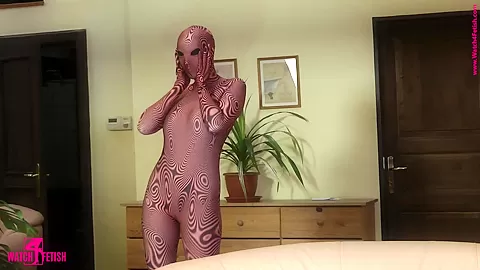 Zentai Strip Of Anna - Watch4Fetish