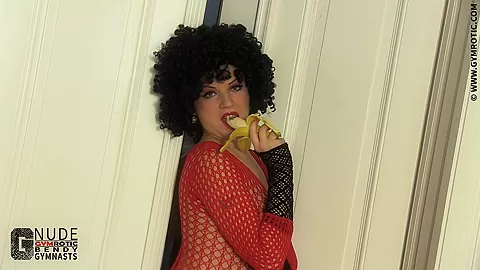 Flexible Anna In Nylon Catsuit - Watch4Fetish
