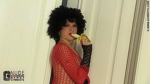 Flexible Anna In Nylon Catsuit - Watch4Fetish