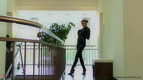 Rubber Girl In Rubber Suit - Watch4Fetish