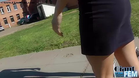 Big And Small In Public - Watch4Fetish
