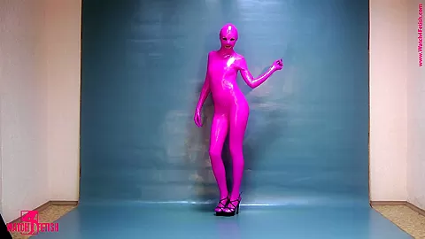 Sweet Body Wrapped In Spandex - Watch4Fetish