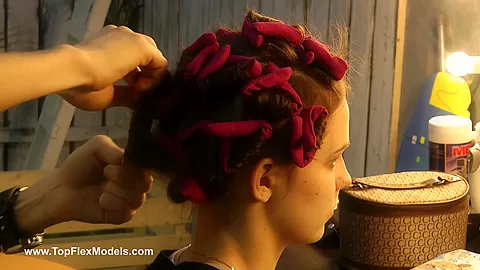 Makeup For A Contortionist - Watch4Fetish