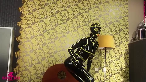 Big Breasts In Latex - Watch4Fetish