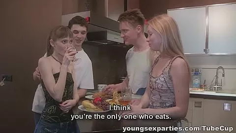 teen 18+ swingers fuck together