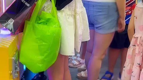 Chinese Girl Upskirt Video