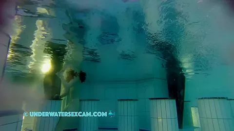 Gorgeous Teen Girl Has A Dirty Talk With Her Boyfriend