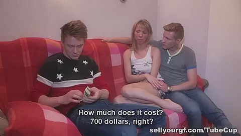 Auctioned his honey's pussy
