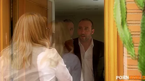Hands-On Sex Toy Agent - PornWorld