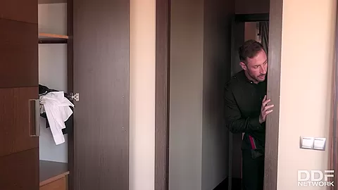 From Footjob to Blowjob - PornWorld