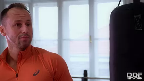 Foot Play Fitness - PornWorld