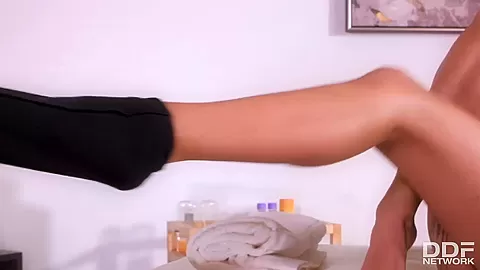 Foot Fetish Massage - PornWorld