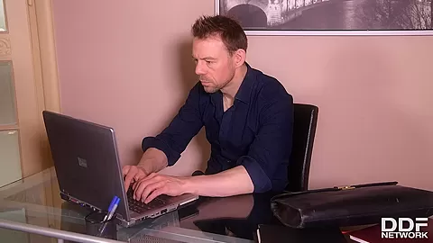 Double Penetration Treatment - PornWorld