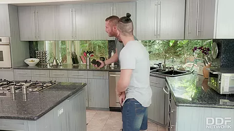 Deep Throat in Booty Shorts - PornWorld
