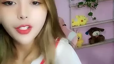 Chinese Babe Posing
