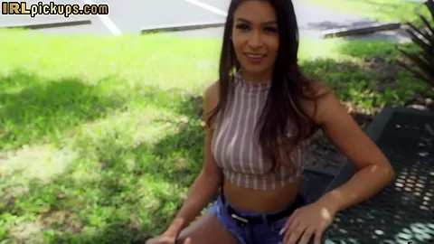 Bigbooty and big boobed POV babe in pickup casting sex