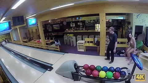 HUNT4K. Couple is tired of bowling, guy wants money, chick wants sex