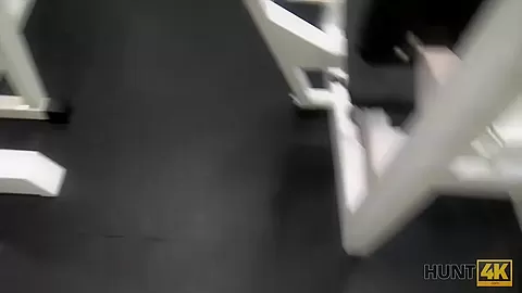 HUNT4K. After hard training in gym lassie is ready for sex for money