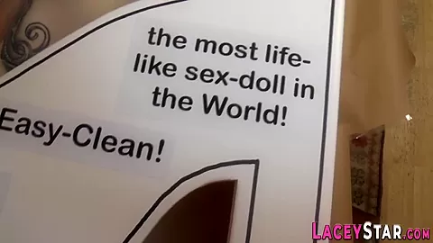 Les Granny Gets Strapon