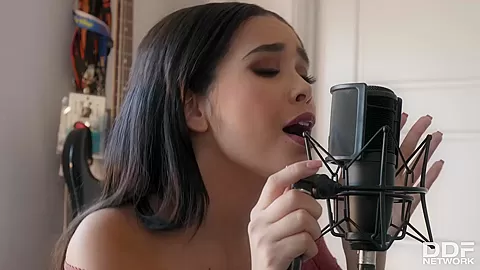 Sweet Anal Pleasures - PornWorld