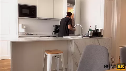 HUNT4K. Instead of doing it with BF girl is banged by his best friend