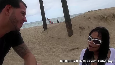 MilfHunter - Sexy storm